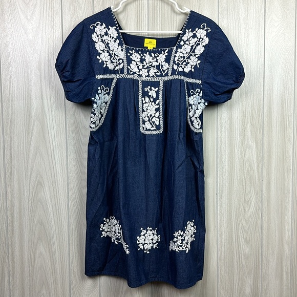 Roller Rabbit Dresses & Skirts - Roller Rabbit Womens Dress Small Denim Short Sleeve Embroidered Puff Sleeve